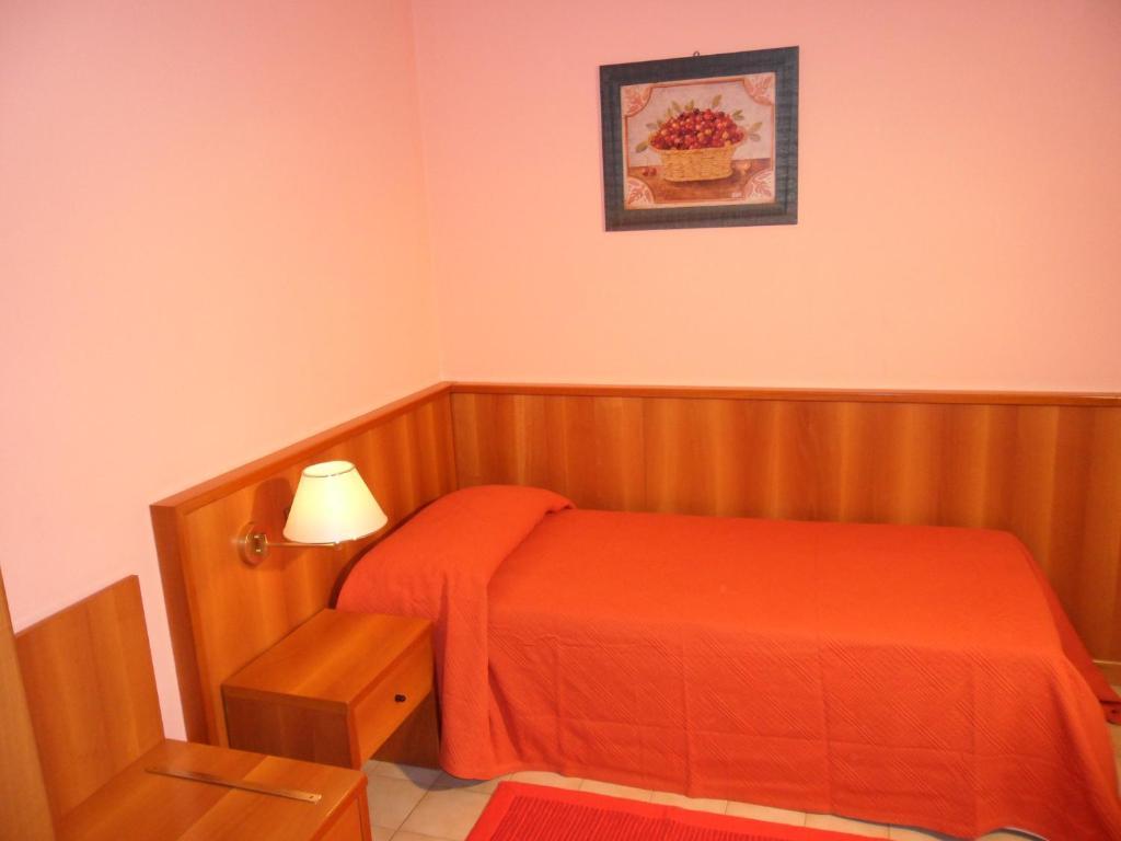 Hotel Ristorante Al Bassanello Bassano del Grappa Cameră foto